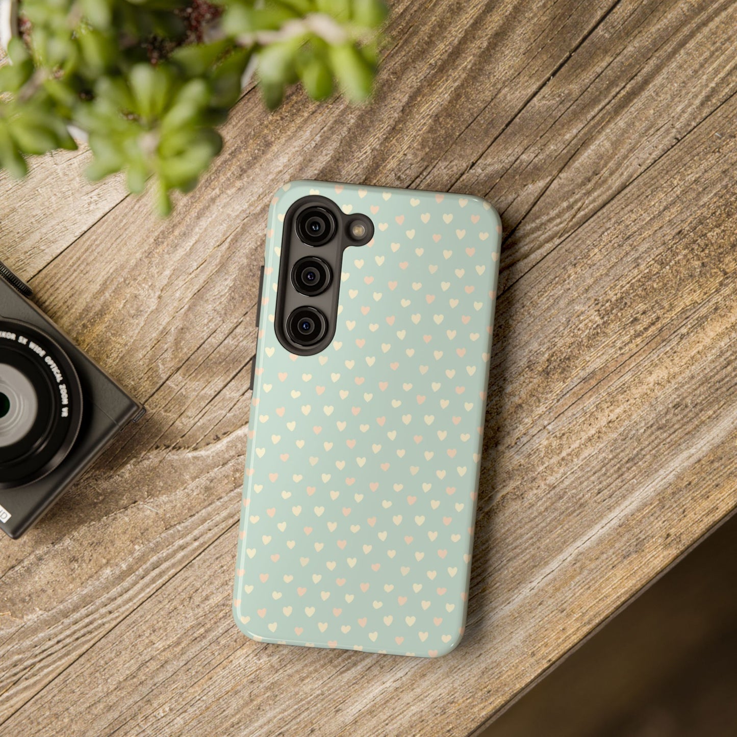 Phone Case With Heart Pattern