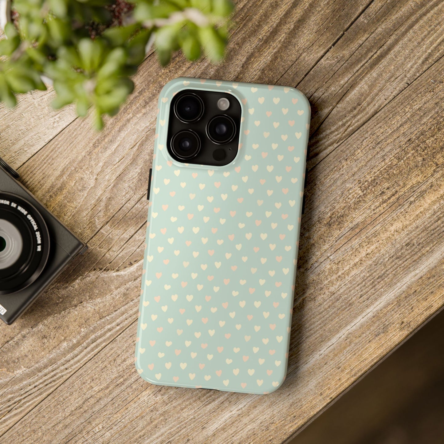 Phone Case With Heart Pattern