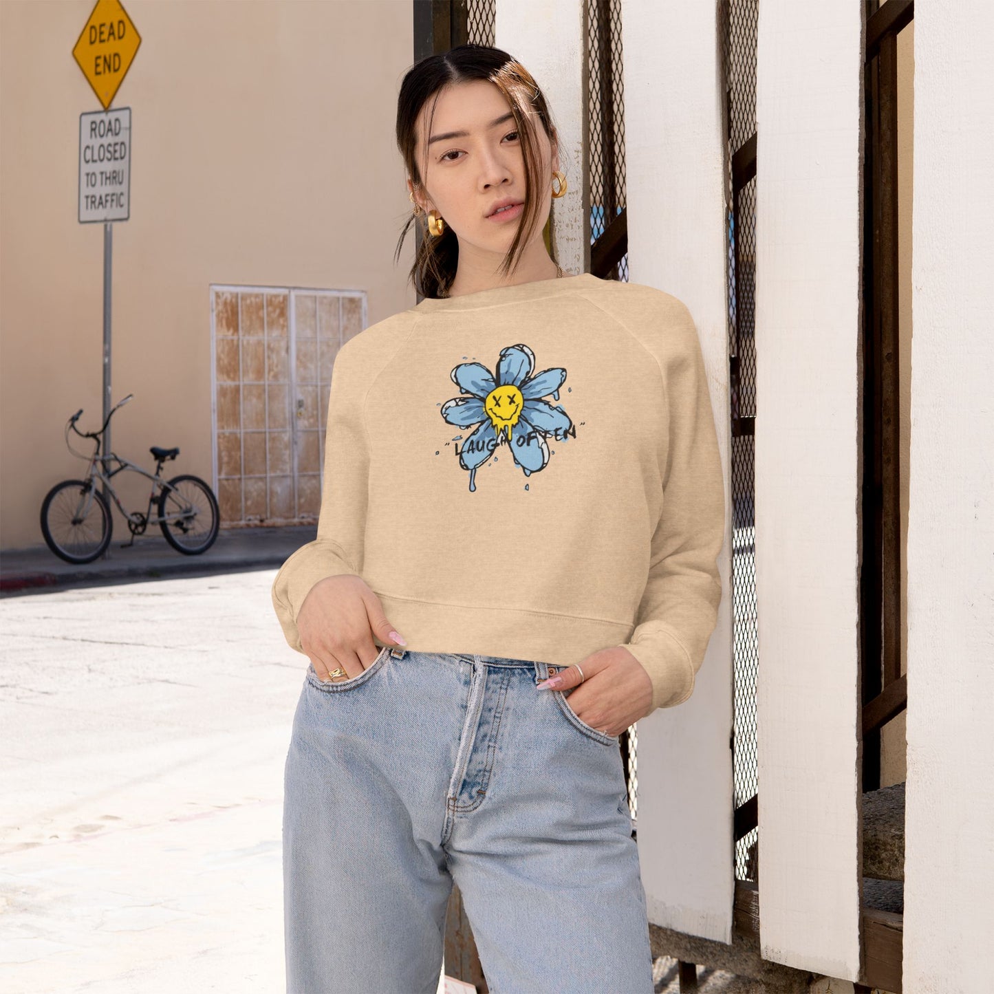 Cropped Pullover for Women | Trendy Streetwear Sweatshirt